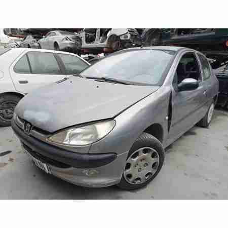 PEUGEOT 206 BERLINA