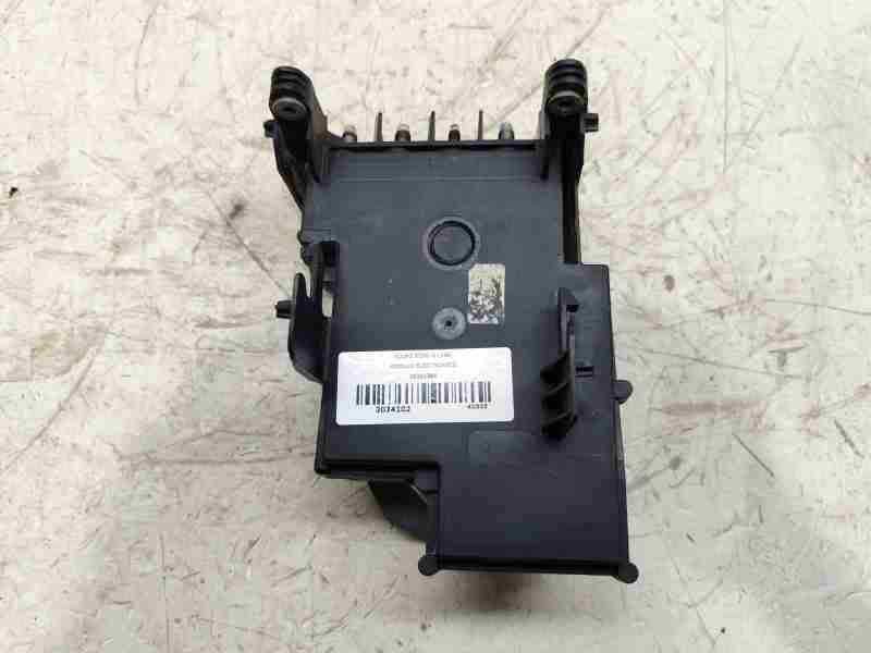 Recambio de modulo electronico para volvo xc60 ii (246) b4 mild-hybrid referencia OEM IAM 32301365  