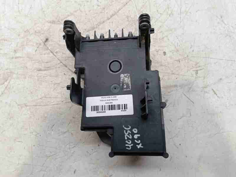 Recambio de modulo electronico para volvo xc90 ii (256) b5 mild-hybrid awd referencia OEM IAM 32301365  
