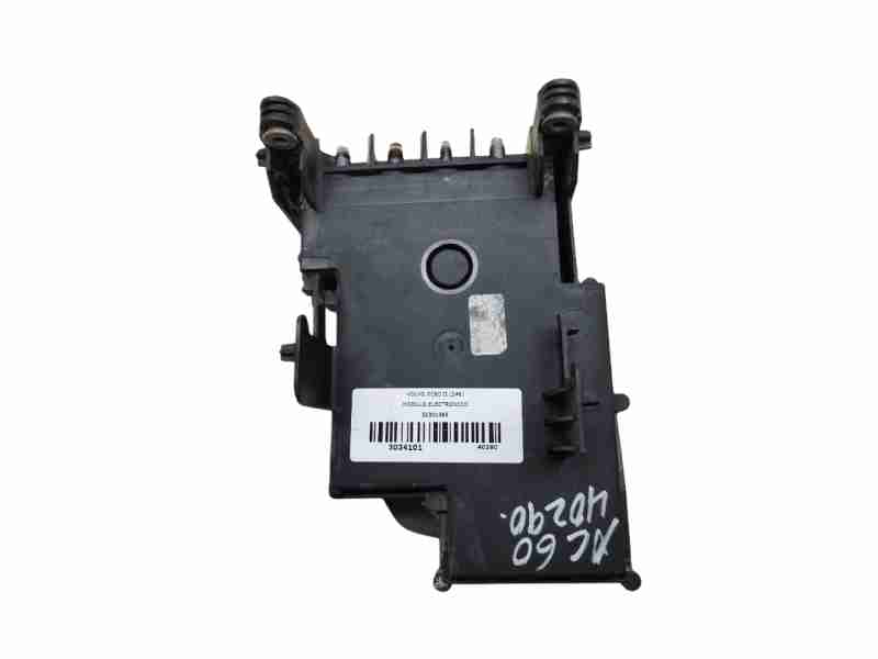 Recambio de modulo electronico para volvo xc60 ii (246) b4 mild-hybrid referencia OEM IAM 32301365  
