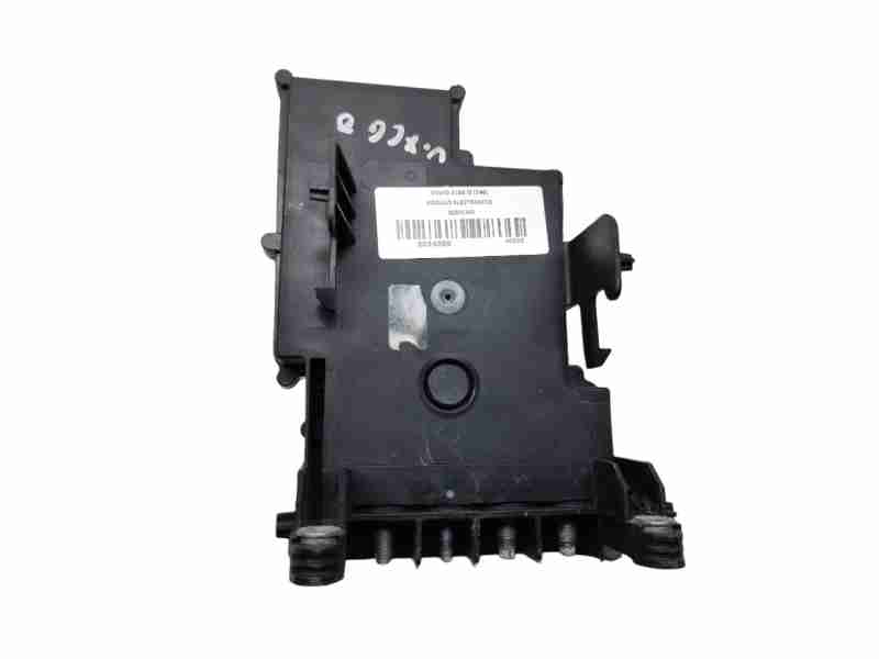 Recambio de modulo electronico para volvo xc60 ii (246) b4 mild-hybrid referencia OEM IAM 32301365  