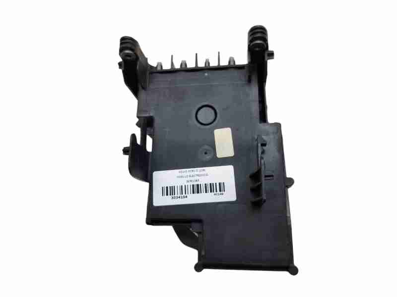 Recambio de modulo electronico para volvo xc90 ii (256) b5 mild-hybrid awd referencia OEM IAM 32301365  