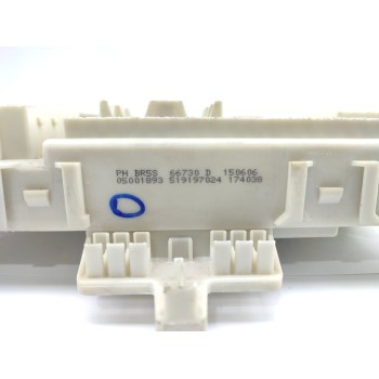 Recambio de caja reles / fusibles para mazda 3 berlina (bk) 1.6 crdt active referencia OEM IAM 66730D  