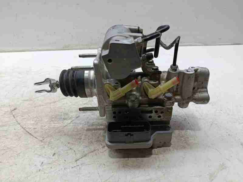 Recambio de abs para toyota yaris (_p13_) 1.5 (nsp131_) referencia OEM IAM 4721052480  