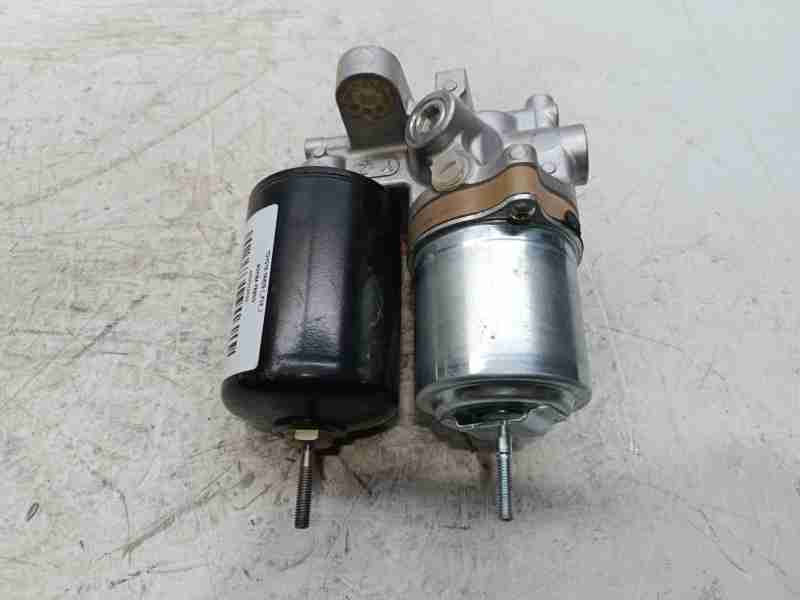 Recambio de bomba freno para toyota yaris (_p13_) 1.5 (nsp131_) referencia OEM IAM 4707012010  