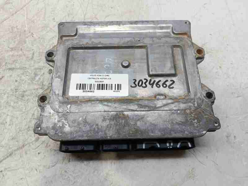 Recambio de centralita motor uce para volvo xc60 ii (246) b4 mild-hybrid referencia OEM IAM 32313937  