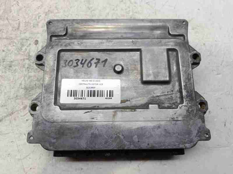 Recambio de centralita motor uce para volvo v60 ii (225) b4 mild-hybrid referencia OEM IAM 32313937  