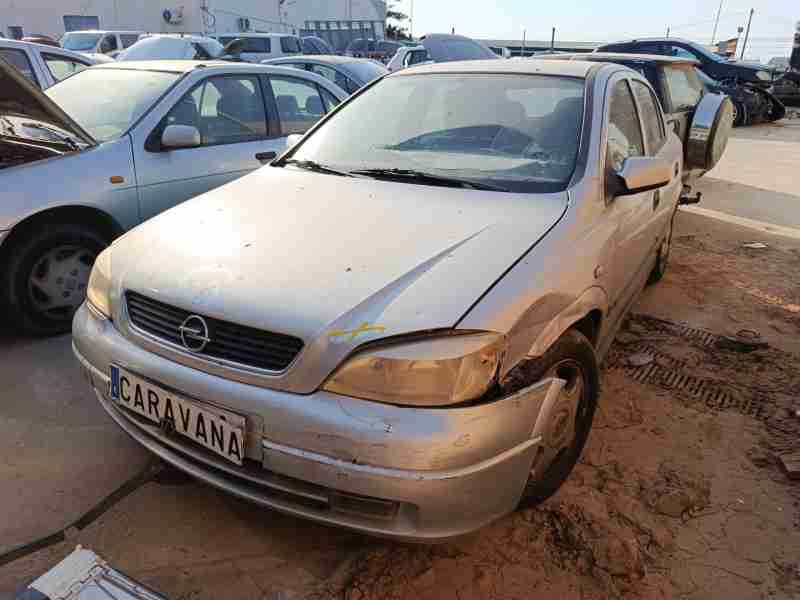 opel astra g hatchback (t98) del año 2000