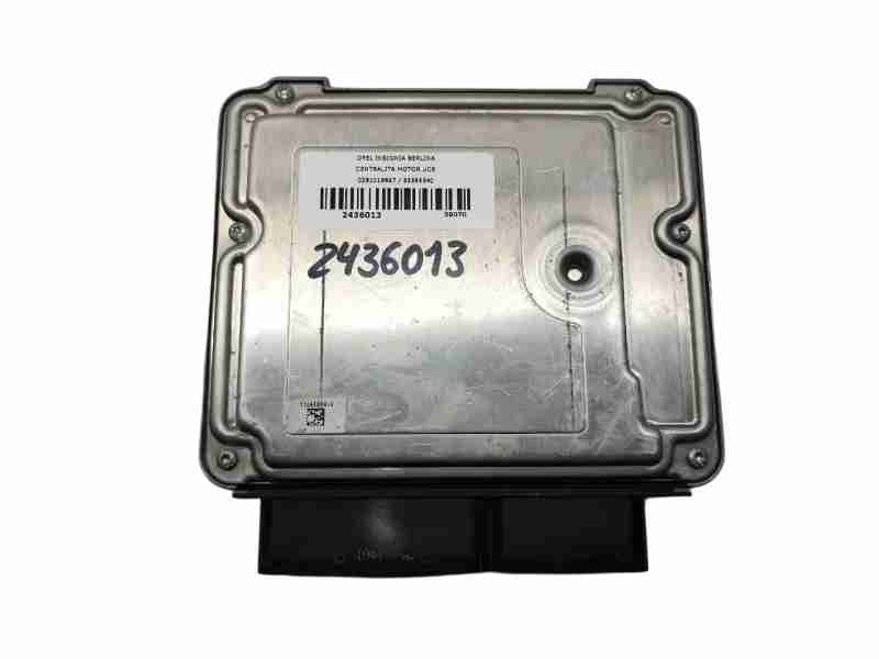 Recambio de centralita motor uce para opel insignia berlina excellence referencia OEM IAM 0281019867 / 55595540  