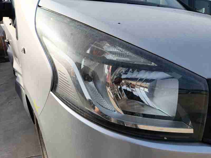 Recambio de faro derecho para renault trafic iii furgoneta (fg_) 2.0 dci 120 (fgmn) referencia OEM IAM 260101161R  