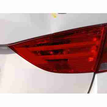 Recambio de piloto trasero derecho interior para bmw x1 (e84) xdrive 18 d referencia OEM IAM 63212992480  