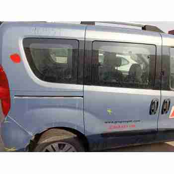 Recambio de puerta lateral corredera derecha para opel combo tour (x12) 1.6 cdti (c26, d26, e26, c05) referencia OEM IAM   