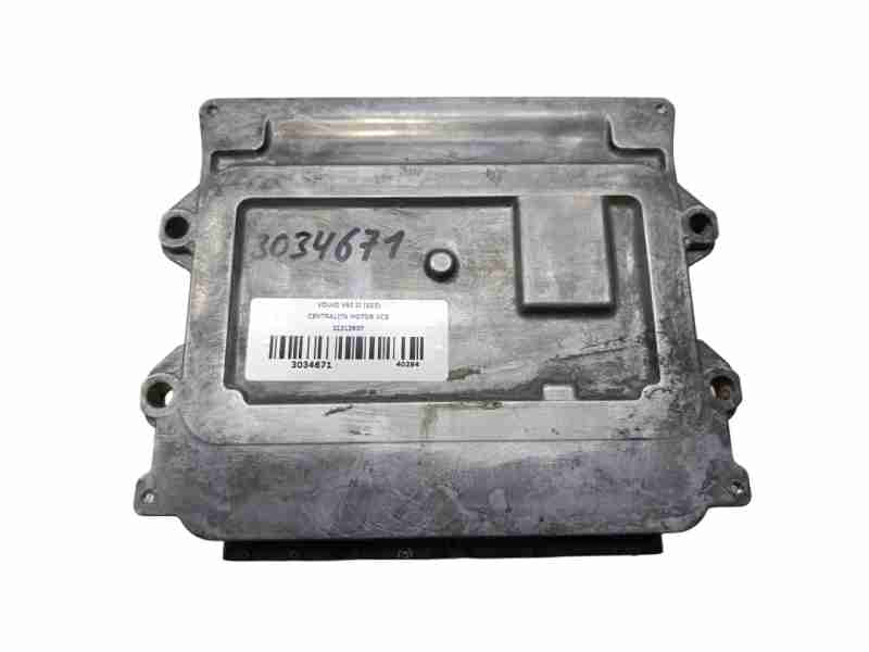Recambio de centralita motor uce para volvo v60 ii (225) b4 mild-hybrid referencia OEM IAM 32313937  