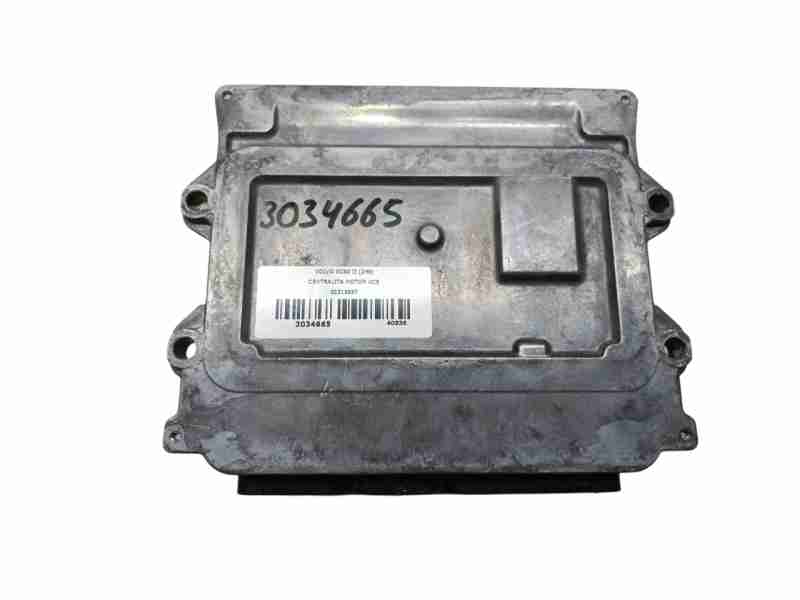 Recambio de centralita motor uce para volvo xc60 ii (246) b4 mild-hybrid referencia OEM IAM 32313937  