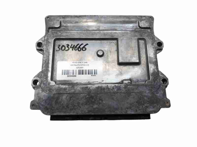 Recambio de centralita motor uce para volvo xc60 ii (246) b4 mild-hybrid referencia OEM IAM 32313937  