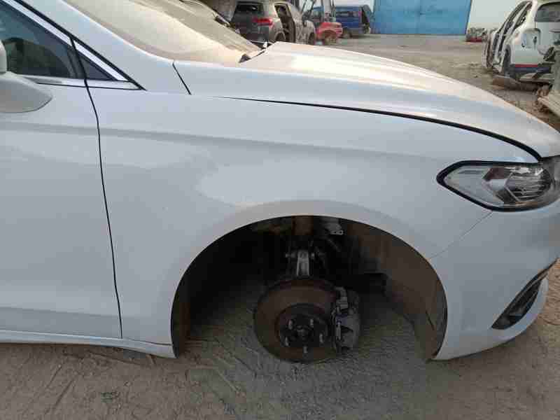 Recambio de aleta delantera derecha para ford mondeo v turnier (cf) 2.0 ecoblue referencia OEM IAM DS73F16005DD / 2167042  