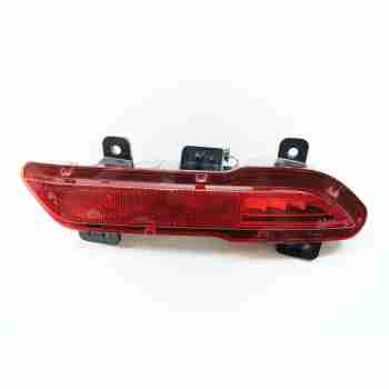 Recambio de piloto trasero derecho paragolpes para volvo ex30 plus 2wd pure electric referencia OEM IAM 8891884366 / 80000425  
