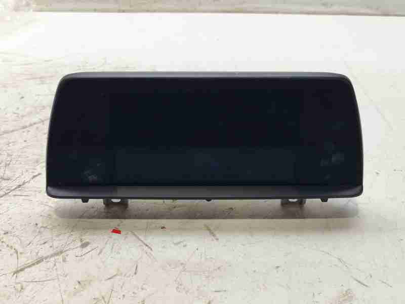 Recambio de pantalla multifuncion para bmw serie 3 lim. (f30) 316d referencia OEM IAM 929224702  