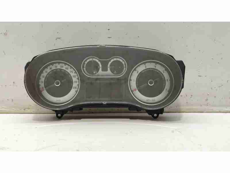 Recambio de cuadro instrumentos para fiat 500 l living (351) lounge referencia OEM IAM 51975135  