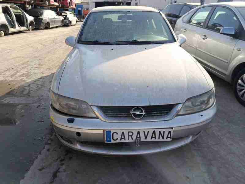 opel vectra b hatchback (j96) del año 2000