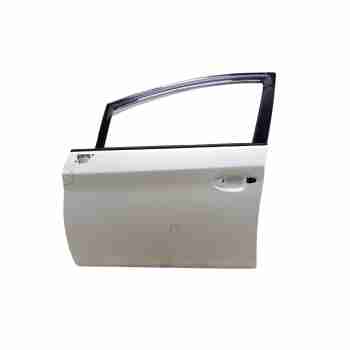 PUERTA DELANTERA IZQUIERDA 6700247070 