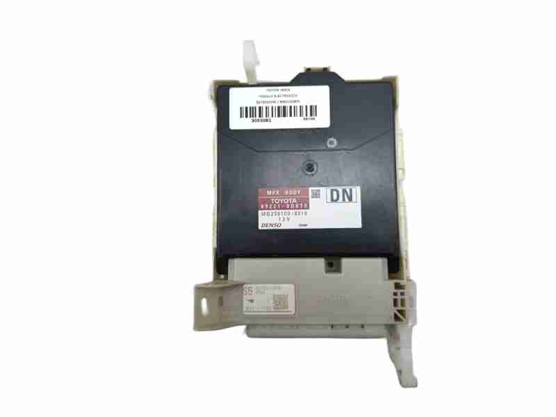 Recambio de modulo electronico para toyota yaris active referencia OEM IAM 8273052K40 / 892210D870  