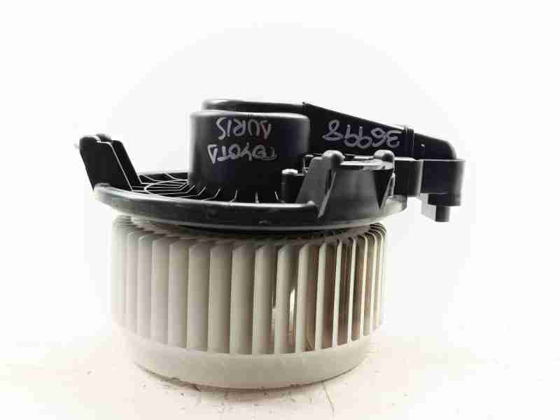 Recambio de ventilador calefaccion para toyota auris (_e18_) 1.3 (nre180_) referencia OEM IAM 8710302150  