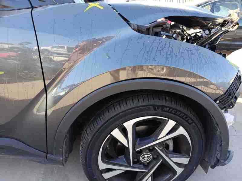 Recambio de aleta delantera derecha para toyota c-hr (_x1_) 1.8 hybrid (zyx10_, zyx11_) referencia OEM IAM 53801F4010  