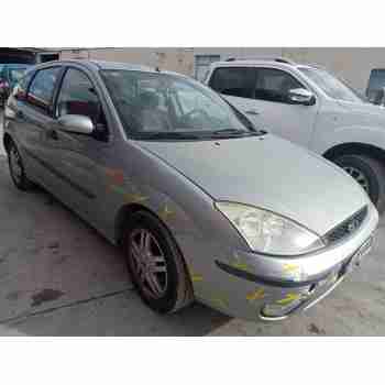 ford focus berlina (cak) del año 2004