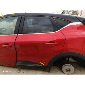 PUERTA TRASERA IZQUIERDA 821016644R 