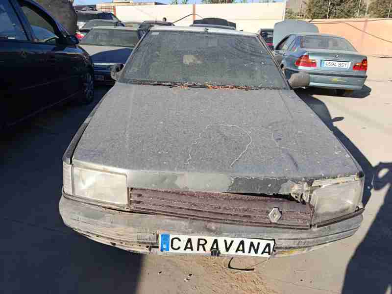 renault 21 sedán (l48_) del año 1987