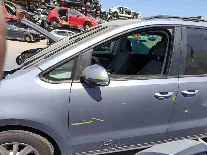 Recambio de puerta delantera izquierda para seat alhambra (710, 711) 2.0 tdi referencia OEM IAM 7N0831055AF  