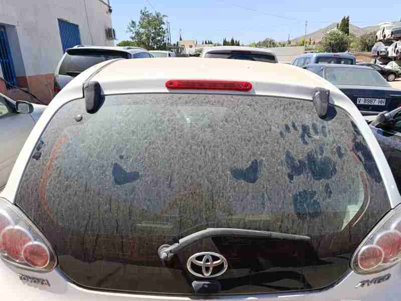 Recambio de porton trasero para toyota aygo (_b1_) 1.0 (kgb10_) referencia OEM IAM 681050H021  