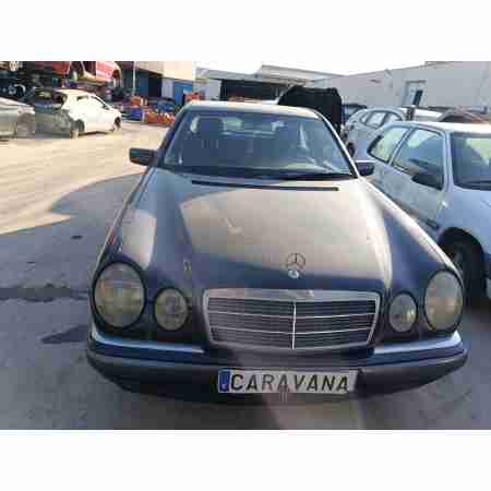MERCEDES-BENZ CLASE E (W210)