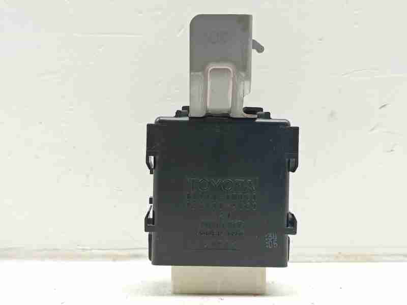 Recambio de modulo electronico para toyota yaris active referencia OEM IAM 859400D030  