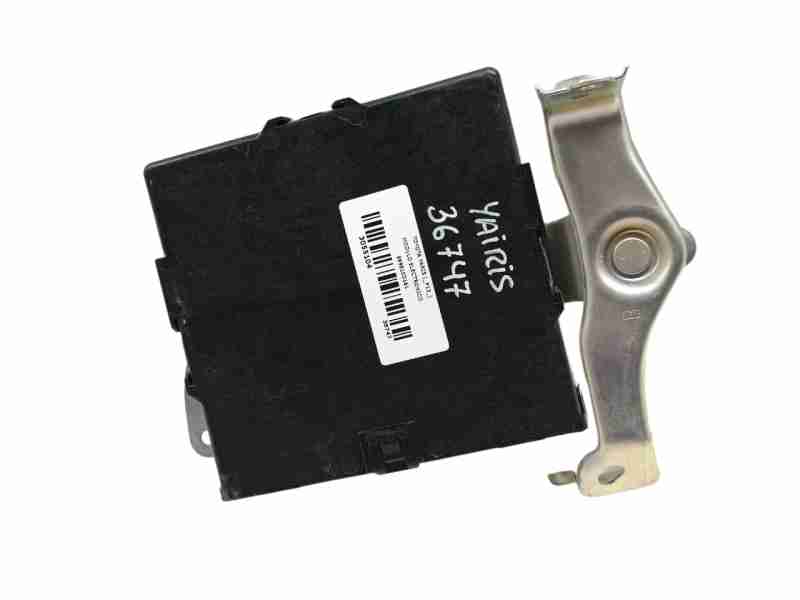 Recambio de modulo electronico para toyota yaris (_p13_) 1.5 (nsp131_) referencia OEM IAM 899810D161  