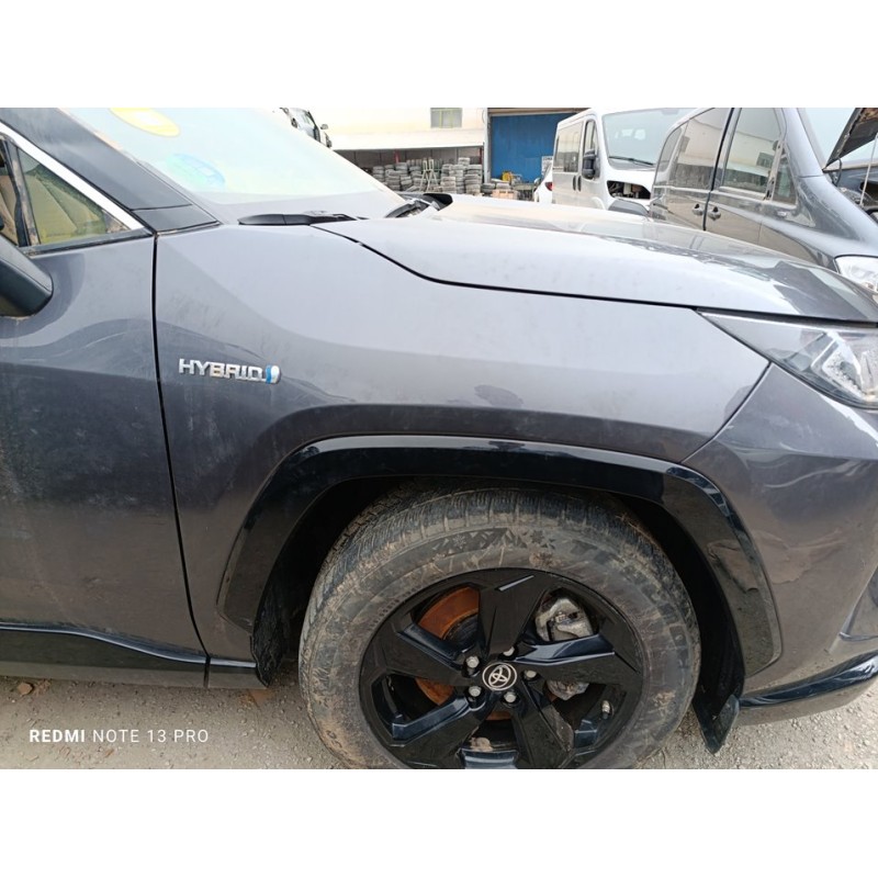 Recambio de aleta delantera derecha para toyota rav4 hybrid 4x4 advance referencia OEM IAM 5381142330  