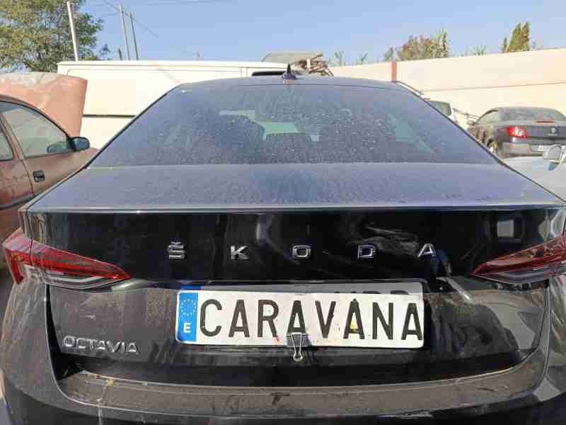 Recambio de porton trasero para skoda octavia iv (nx3, nn3, pv3) 2.0 tdi referencia OEM IAM 5E6827023C  