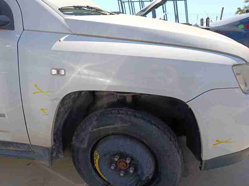 Recambio de aleta delantera derecha para jeep compass (mk49) 2.2 crd referencia OEM IAM 68079670AB  