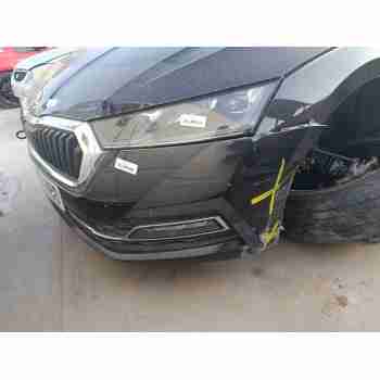 Recambio de paragolpes delantero para skoda octavia iv (nx3, nn3, pv3) 2.0 tdi referencia OEM IAM 5E3807221  
