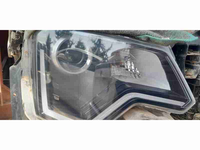 Recambio de faro derecho para kia niro ii (sg2) 1.6 gdi hybrid referencia OEM IAM 92102AT000  