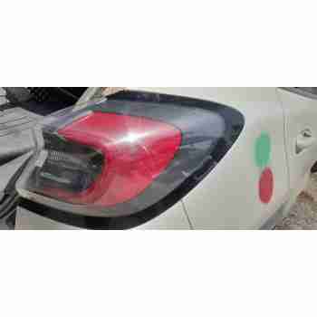 PILOTO TRASERO DERECHO L1TB13404AG / 2579082 