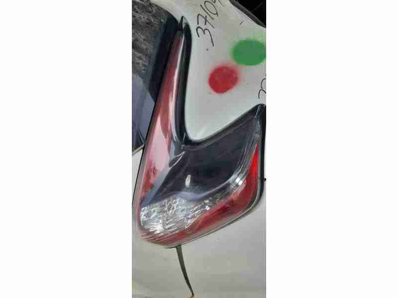 Recambio de piloto trasero derecho para nissan juke (f15) 1.2 dig-t referencia OEM IAM 265501KA0B  