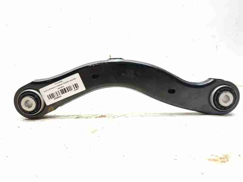 Recambio de brazo suspension inferior trasero izquierdo para volvo ex30 plus 2wd pure electric referencia OEM IAM 80016041  