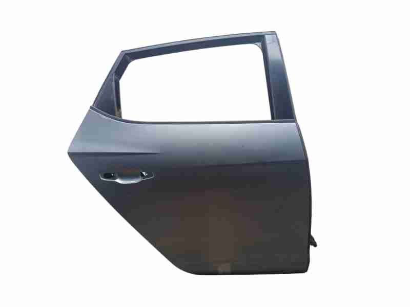 Recambio de puerta trasera derecha para seat leon st (5f8) 1.4 tsi referencia OEM IAM 5F4833056  