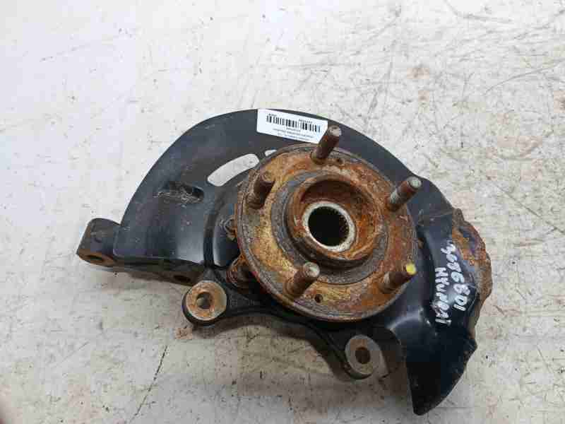 Recambio de mangueta delantera izquierda para hyundai tucson (tl, tle) 1.6 gdi referencia OEM IAM 51715D7000  