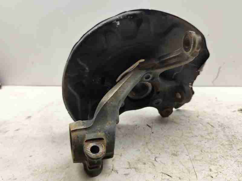 Recambio de mangueta delantera derecha para audi a3 sportback (8va, 8vf) 2.0 tdi referencia OEM IAM 5WA407256  