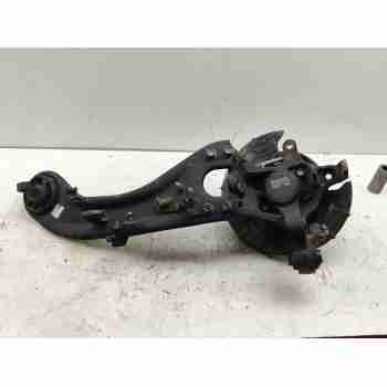 Recambio de mangueta trasera izquierda para hyundai ix35 tecno bluedrive 2wd referencia OEM IAM 527102S000  