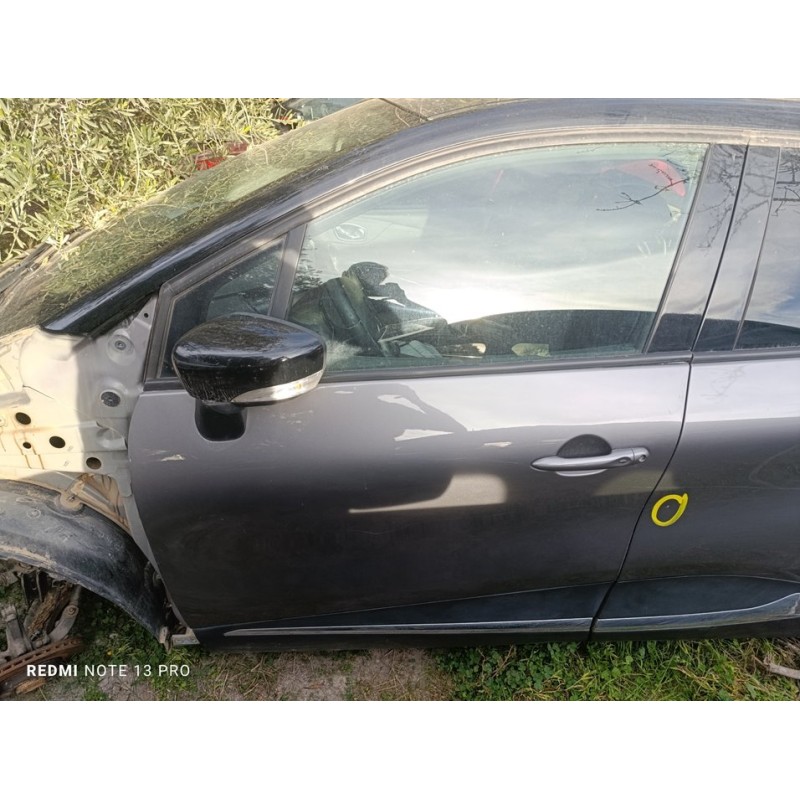 Recambio de puerta delantera izquierda para renault captur life referencia OEM IAM 801018596R  