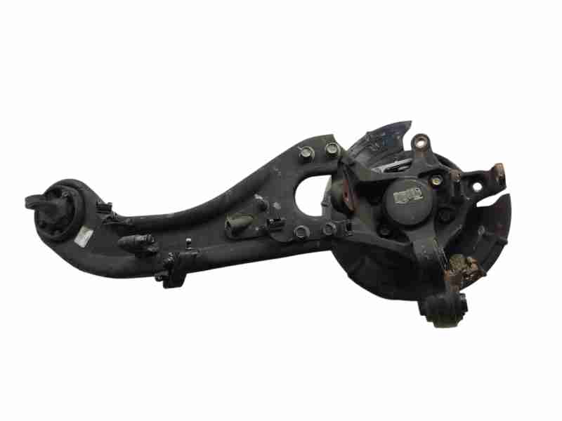 Recambio de mangueta trasera izquierda para hyundai ix35 tecno bluedrive 2wd referencia OEM IAM 527102S000  